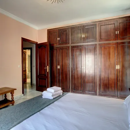 House Abul Beka Ronda